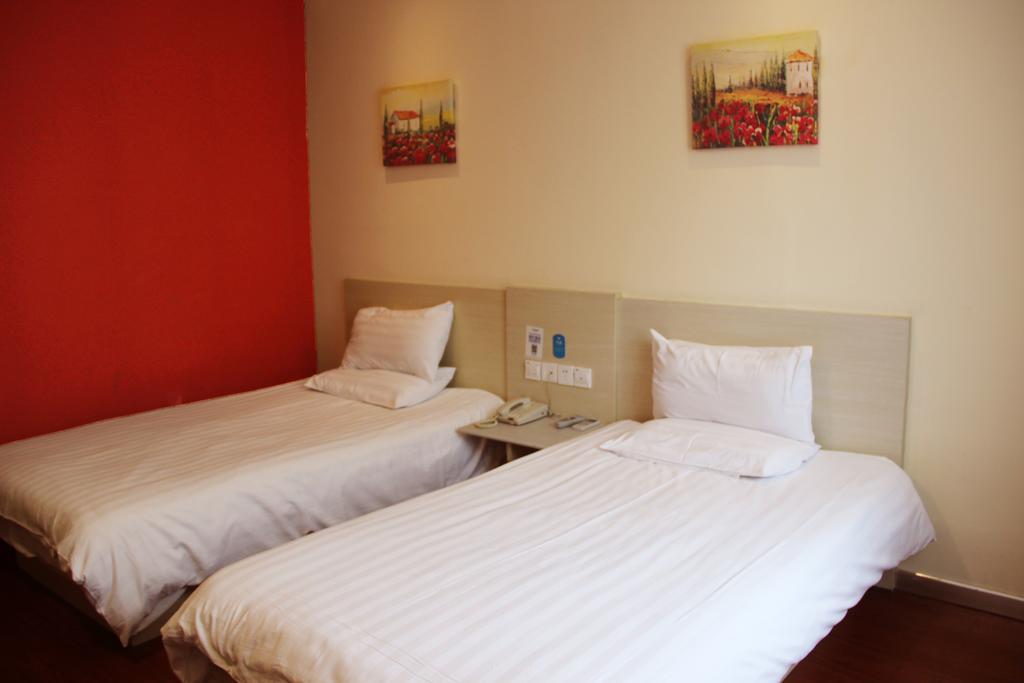 Hanting Express Shanghai North Renmin Road Hotel